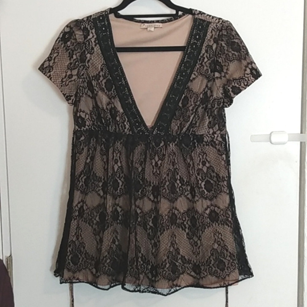 Twentyone Size Medium Women's Lacey Black And Tan Short Sleeve Shirt